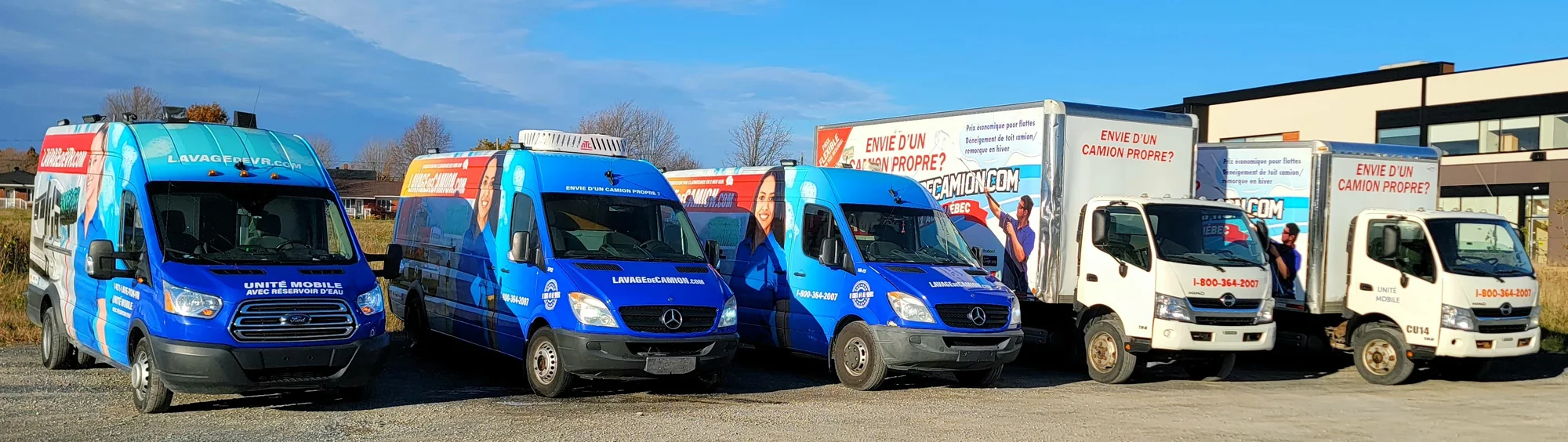 Nos véhicules de service.